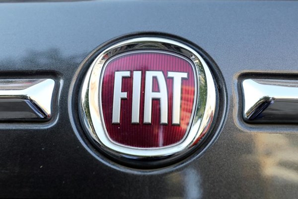 Fiat Chrysler đồng ý trả tiền phạt trong bê bối gian lận khí thải tại Mỹ