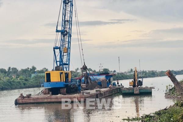 Đẩy nhanh giải phóng mặt bằng Dự án nâng cấp kênh Chợ Gạo (giai đoạn 2)