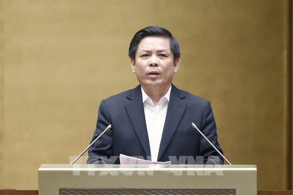 Bộ trưởng Bộ Giao thông vận tải làm rõ lý do chậm tiến độ dự án đường Hồ Chí Minh