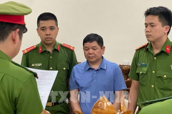 Sơn La: Bắt tạm giam đối tượng nhận hối lộ trong đấu thầu mua bộ sinh phẩm xét nghiệm của Công ty Việt Á