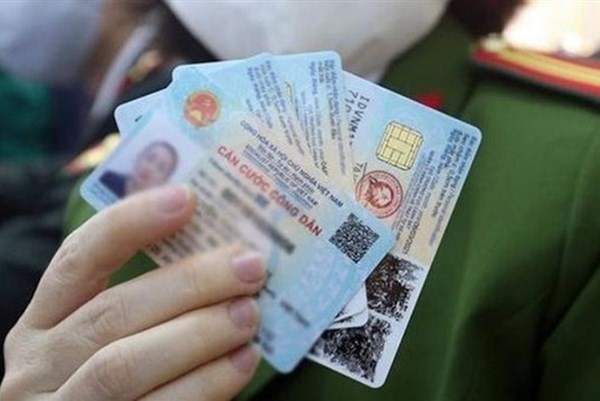 Cảnh báo về tội phạm mua bán thông tin tài khoản ngân hàng, căn cước công dân