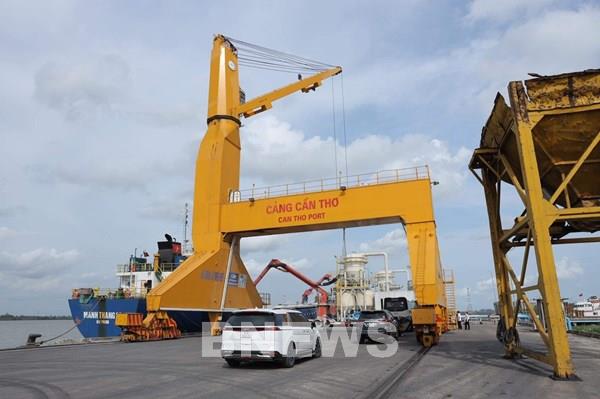 Tăng năng lực cạnh tranh hàng hóa từ dịch vụ logistics