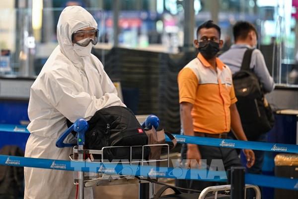 Malaysia phát hiện hai biến thể phụ dễ lây lan của Omicron