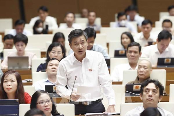 Tránh đi vào lối mòn của các siêu đô thị