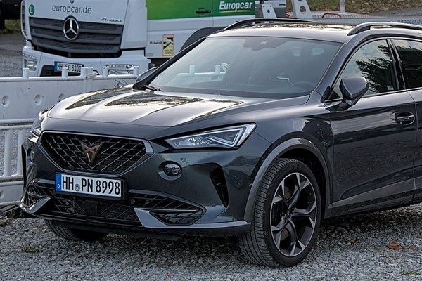 Thương hiệu CUPRA của Volkswagen sẽ ra mắt 3 mẫu ô tô điện vào năm 2025