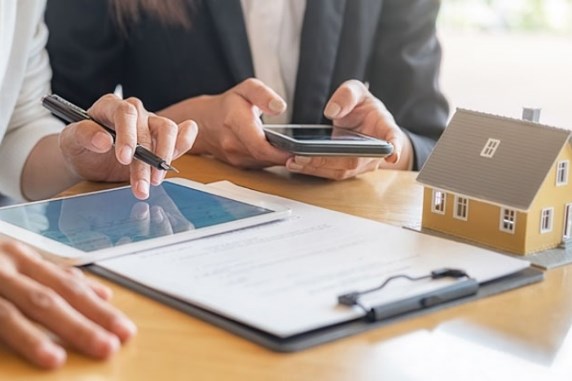 Hồ sơ khai nhận di sản thừa kế cần giấy tờ gì?