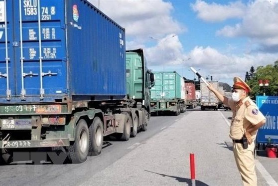 Bộ Giao thông Vận tải chấn chỉnh về xếp hàng hoá trên xe ô tô