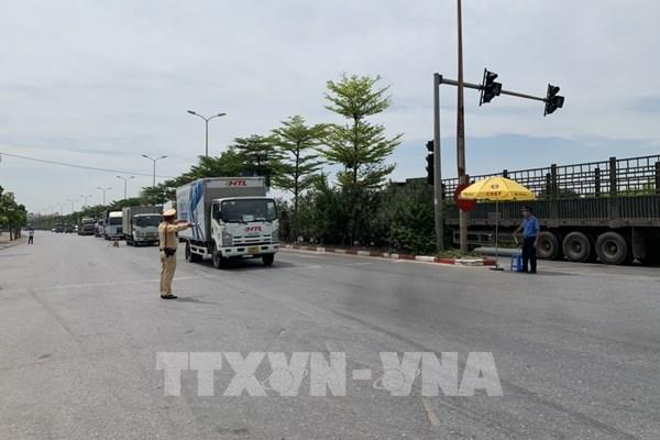 Hà Nội mở đợt cao điểm kiểm tra, xử lý vi phạm về tải trọng phương tiện