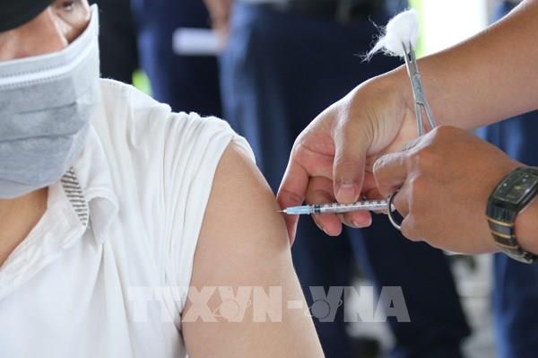 Tp Hồ Chí Minh kéo dài đợt cao điểm tiêm vaccine phòng COVID-19