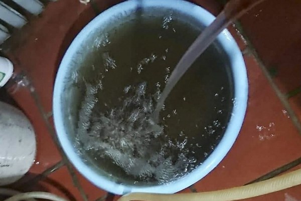 Nước sinh hoạt tại Vinh bị nhiễm bẩn: Tập trung súc xả, thay thế các tuyến ống cũ