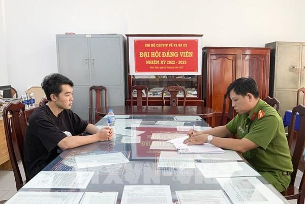 Bắt đối tượng lừa đảo hàng trăm sinh viên ở Cần Thơ