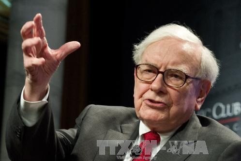 Mất 19 triệu USD để ăn trưa với Warren Buffett