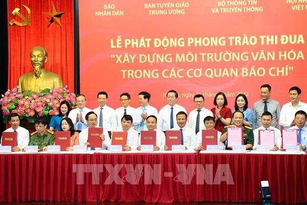 Phát động phong trào thi đua "Xây dựng môi trường văn hóa trong các cơ quan báo chí"