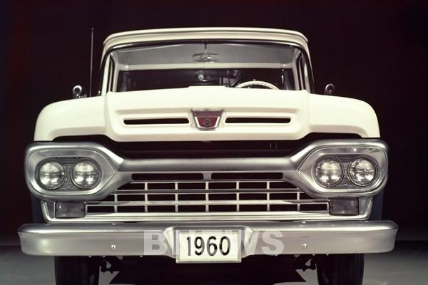 Ford Heritage Vault - Nơi lưu trữ 100 năm lịch sử của Ford Motor