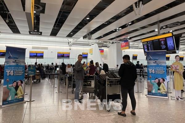 Vietnam Airlines khai thác trở lại nhà ga T4 sân bay London Heathrow