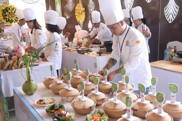 222 món ăn từ dừa xác lập kỷ lục thế giới