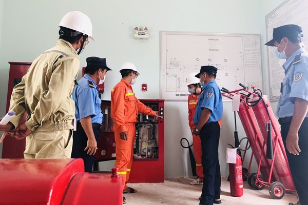 Gỡ “nút thắt” khi áp dụng quy chuẩn an toàn cháy cho nhà và công trình