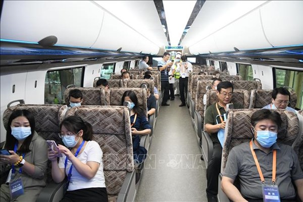 Ngành đường sắt Trung Quốc khôi phục hoạt động sau dịch COVID-19
