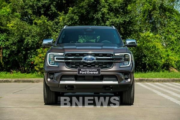 Ford Everest Thế Hệ Mới ra mắt thị trường Việt 4 phiên bản, giá từ 1,099 tỷ đồng