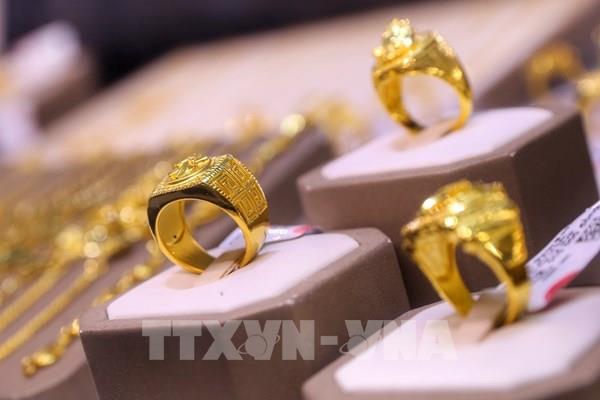 Thị trường vàng trầm lắng khi giới đầu tư chờ đợi thêm tín hiệu từ Fed