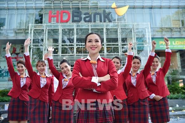 HDBank mở mới 18 điểm giao dịch và tuyển dụng 250 ứng viên
