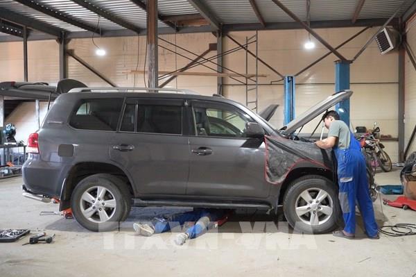 Nga chuyển đổi ô tô chạy xăng sang sử dụng khí đốt để tiết kiệm nhiên liệu