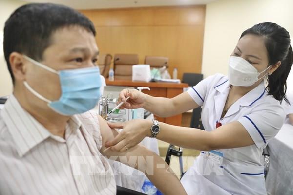 Công điện của Thủ tướng Chính phủ về tiêm vaccine phòng COVID-19
