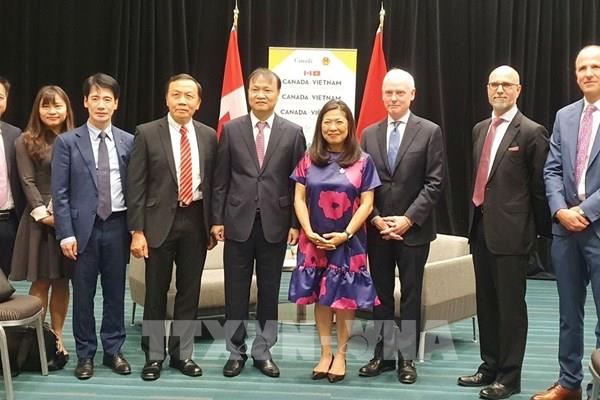 Ủy ban hỗn hợp về kinh tế Việt Nam - Canada nỗ lực mở rộng thương mại song phương