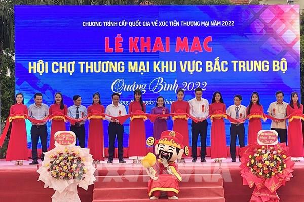 Khai mạc Hội chợ Thương mại khu vực Bắc Trung Bộ - Quảng Bình năm 2022