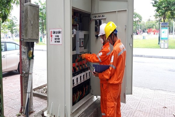 Hơn 3.700 doanh nghiệp miền Bắc ký thỏa thuận điều chỉnh phụ tải