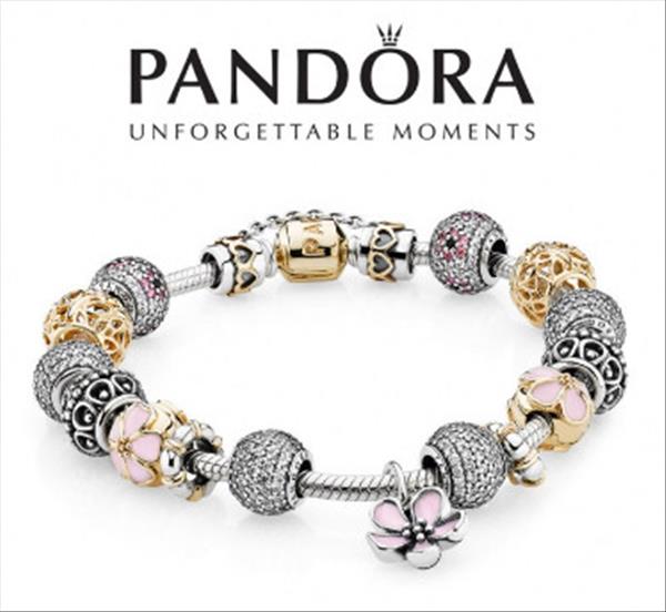 Hãng bán lẻ trang sức Pandora lạc quan trước mùa Giáng sinh