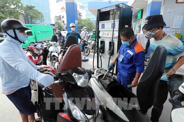 Kiến nghị điều hành giá xăng dầu vào ngày 1/9 để giảm bớt khó khăn cho doanh nghiệp
