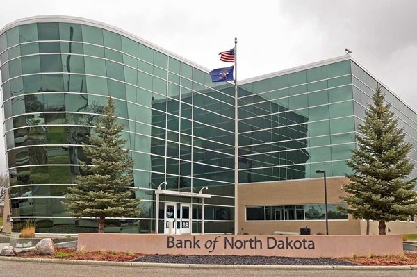 Bùng nổ ngân hàng công tại Mỹ