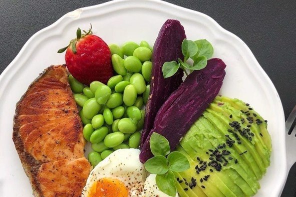 "Chế độ ăn kiểu Địa Trung Hải” giúp người cao tuổi giảm căng thẳng