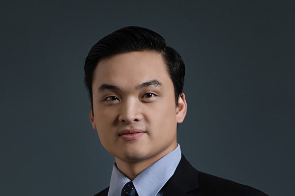 Ông Lê Viết Hiếu thôi làm Tổng giám đốc CTCP Tập đoàn Hòa Bình