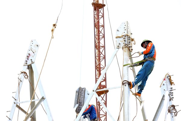 NPMB quyết tâm hoàn thành nhiều dự án điện trọng điểm