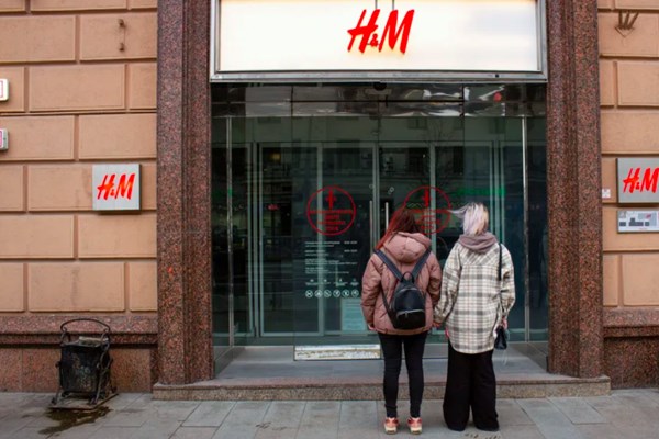 H&M – Bậc thầy giải đố thời trang