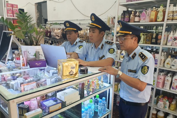 Giám sát thị trường, bảo đảm cân đối cung cầu hàng hóa