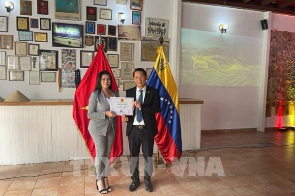 Quảng bá hương vị kem Việt Nam tại Venezuela