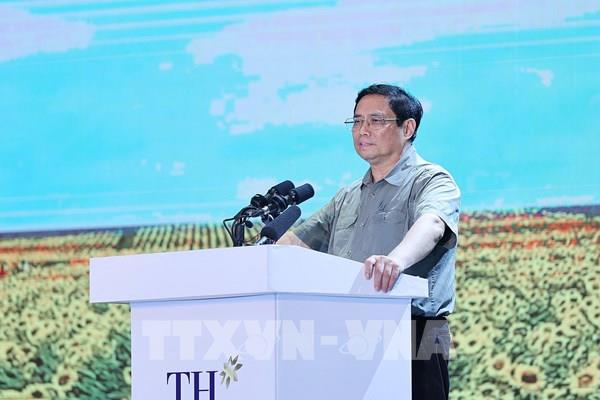 Thủ tướng thăm vùng sản xuất nông nghiệp công nghệ cao của Tập đoàn TH