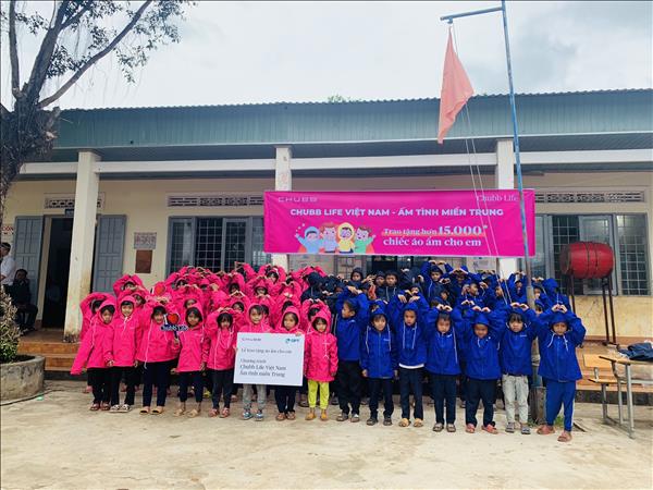 Chubb Life đạt Top 5 công ty bảo hiểm nhân thọ uy tín năm 2022