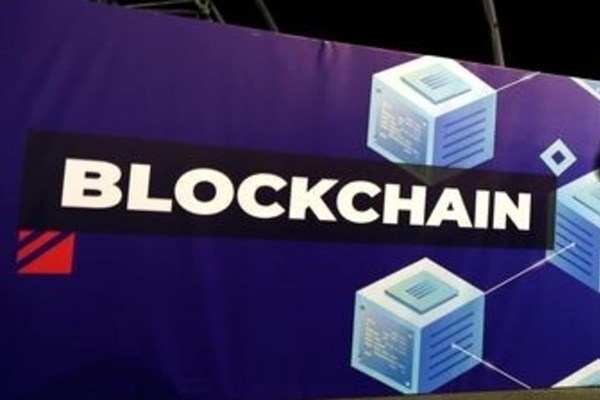 Công ty thanh toán blockchain Roxe Holding sẽ lên sàn với trị giá 3,6 tỷ USD