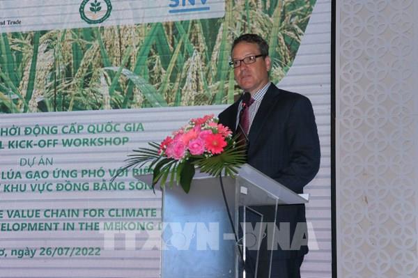 Chuyển đổi chuỗi giá trị lúa gạo ứng phó với biến đổi khí hậu