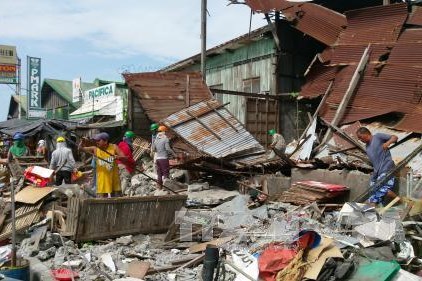 Động đất tại Trung Quốc, hơn 100 người thiệt mạng