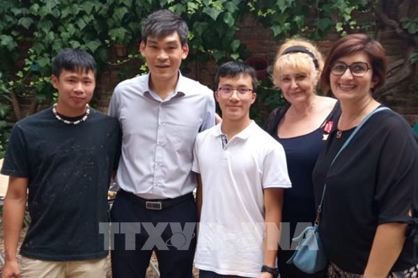 NAAA Onlus - Nơi kết nối các gia đình có con nuôi người Việt Nam tại Italy