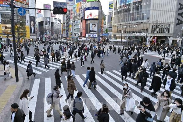 Nhật Bản vật lộn với làn sóng dịch COVID-19 thứ 7