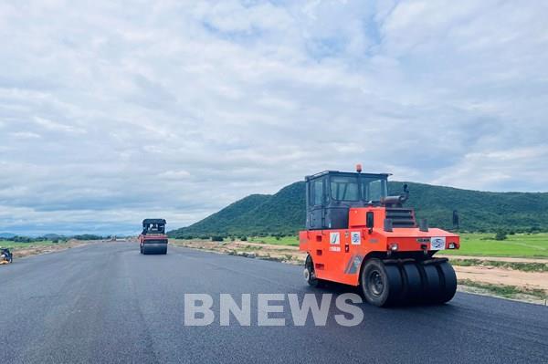 Bộ Giao thông Vận tải đã giải ngân gần 19.700 tỷ đồng cho dự án giao thông