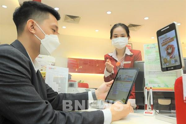 Ngân hàng thêm "chiêu" hút tiền nhàn rỗi, gửi tiền ở đâu lời nhất?