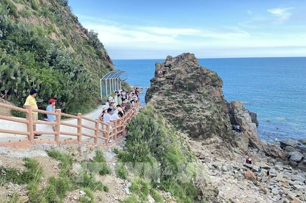 Bình Định: Kiểm tra hoạt động du lịch tại khu vực Eo Gió