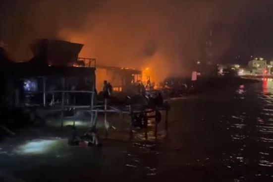 Cháy tại Phú Quốc: 11 nhà dân bị thiêu rụi hoàn toàn